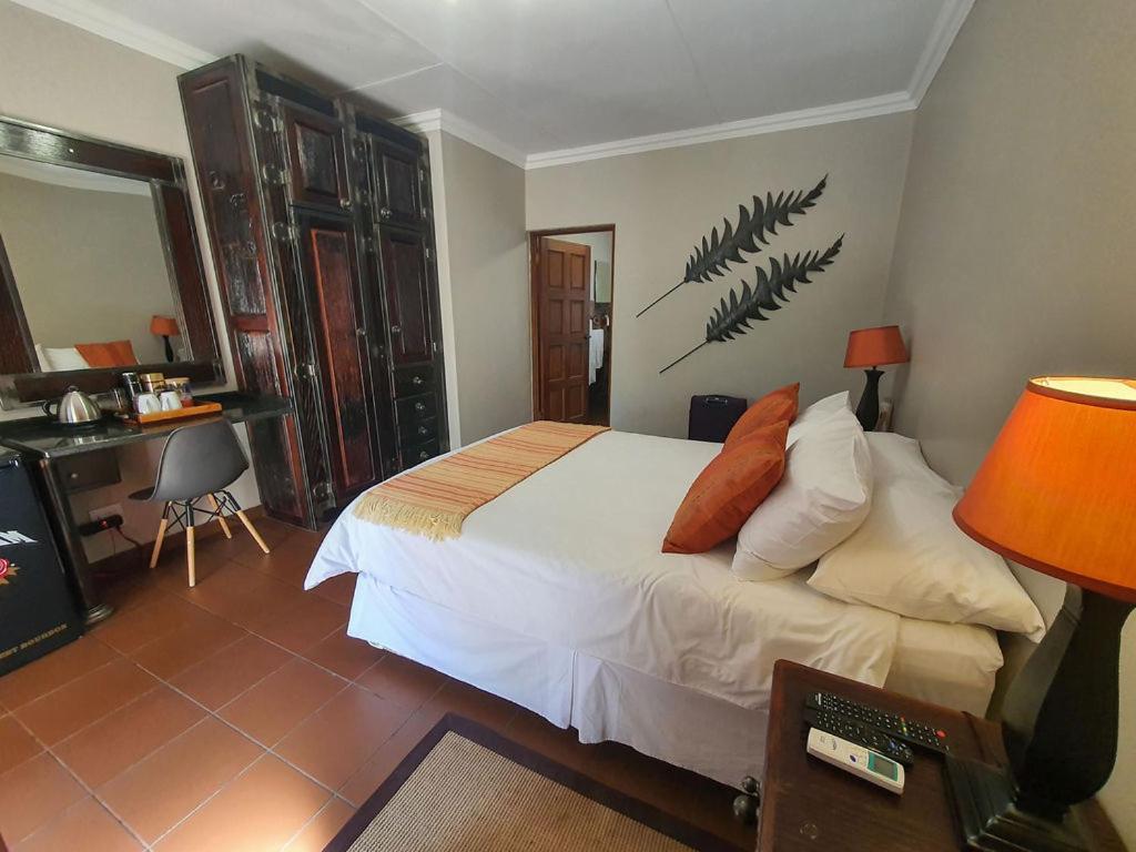 Micasa Sucasa Guesthouse Lephalale Buitenkant foto