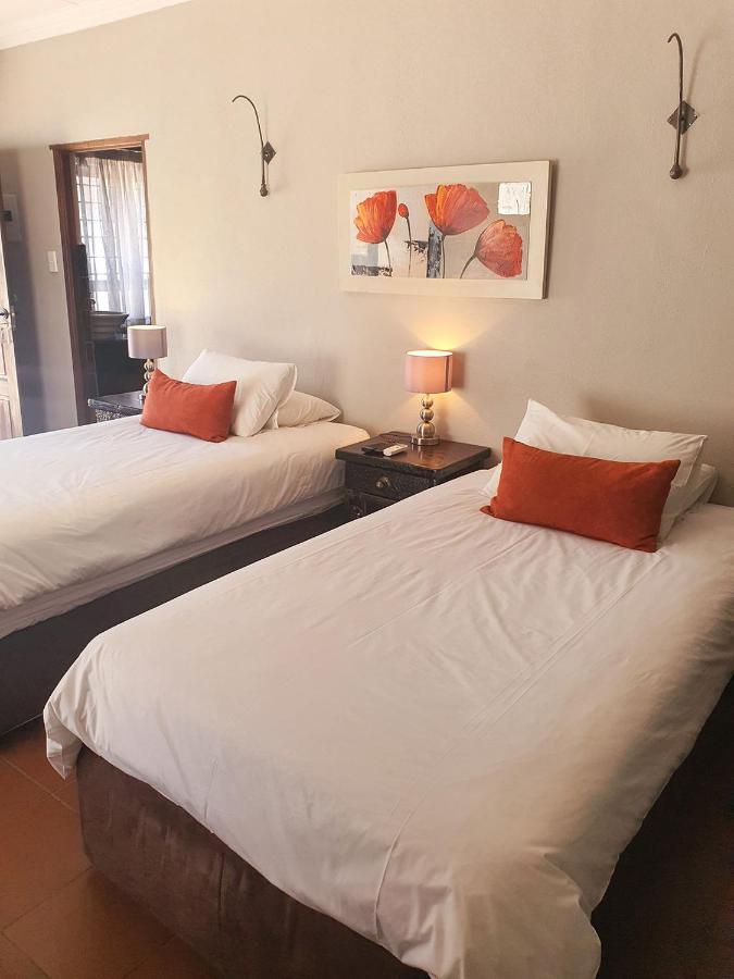 Micasa Sucasa Guesthouse Lephalale Buitenkant foto