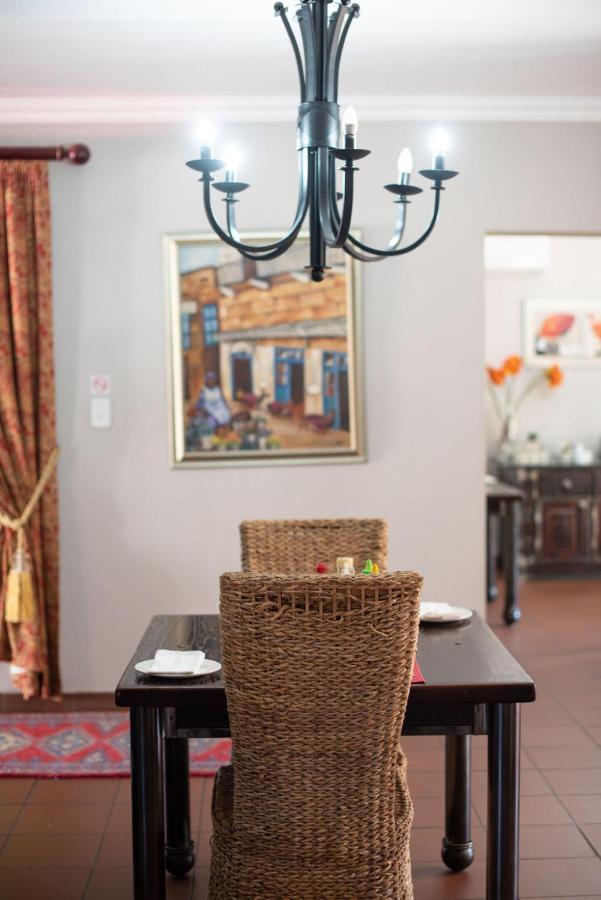 Micasa Sucasa Guesthouse Lephalale Buitenkant foto