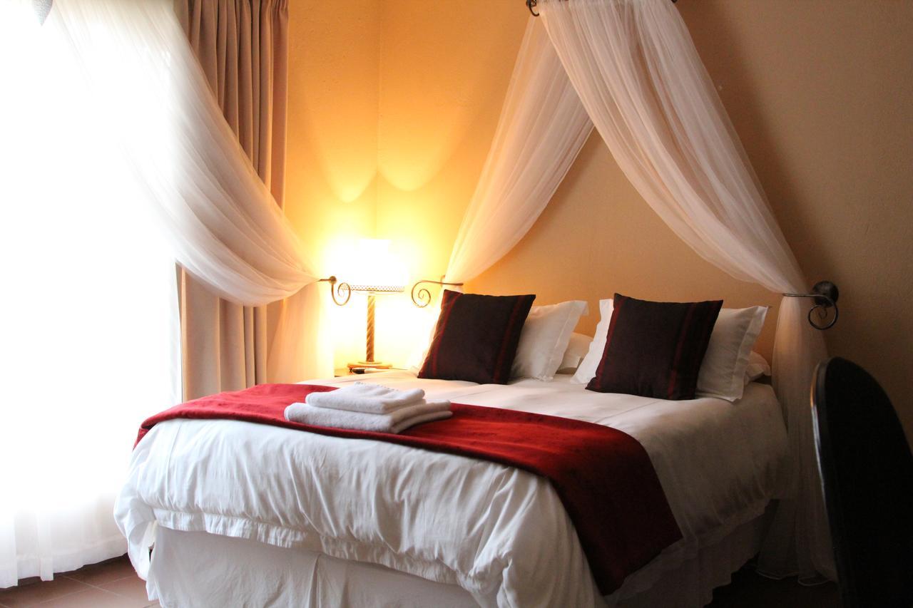 Micasa Sucasa Guesthouse Lephalale Buitenkant foto